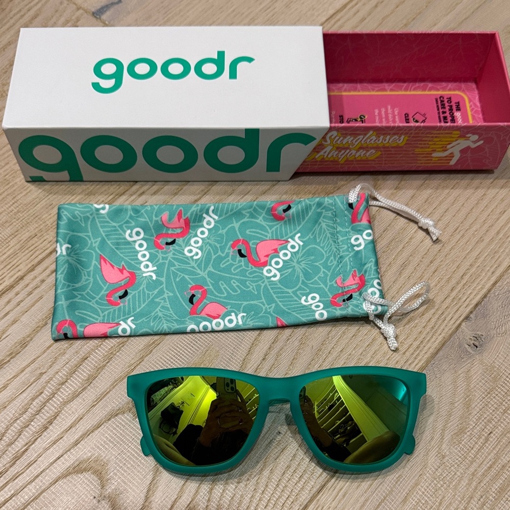 Goodr Sunglasses green teal NEVER WORN